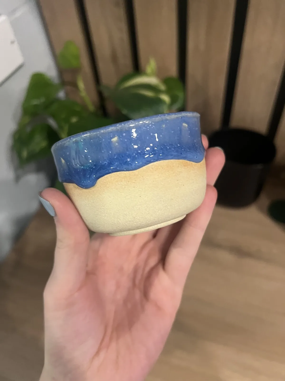 Hrnek na cappuccino – modrý